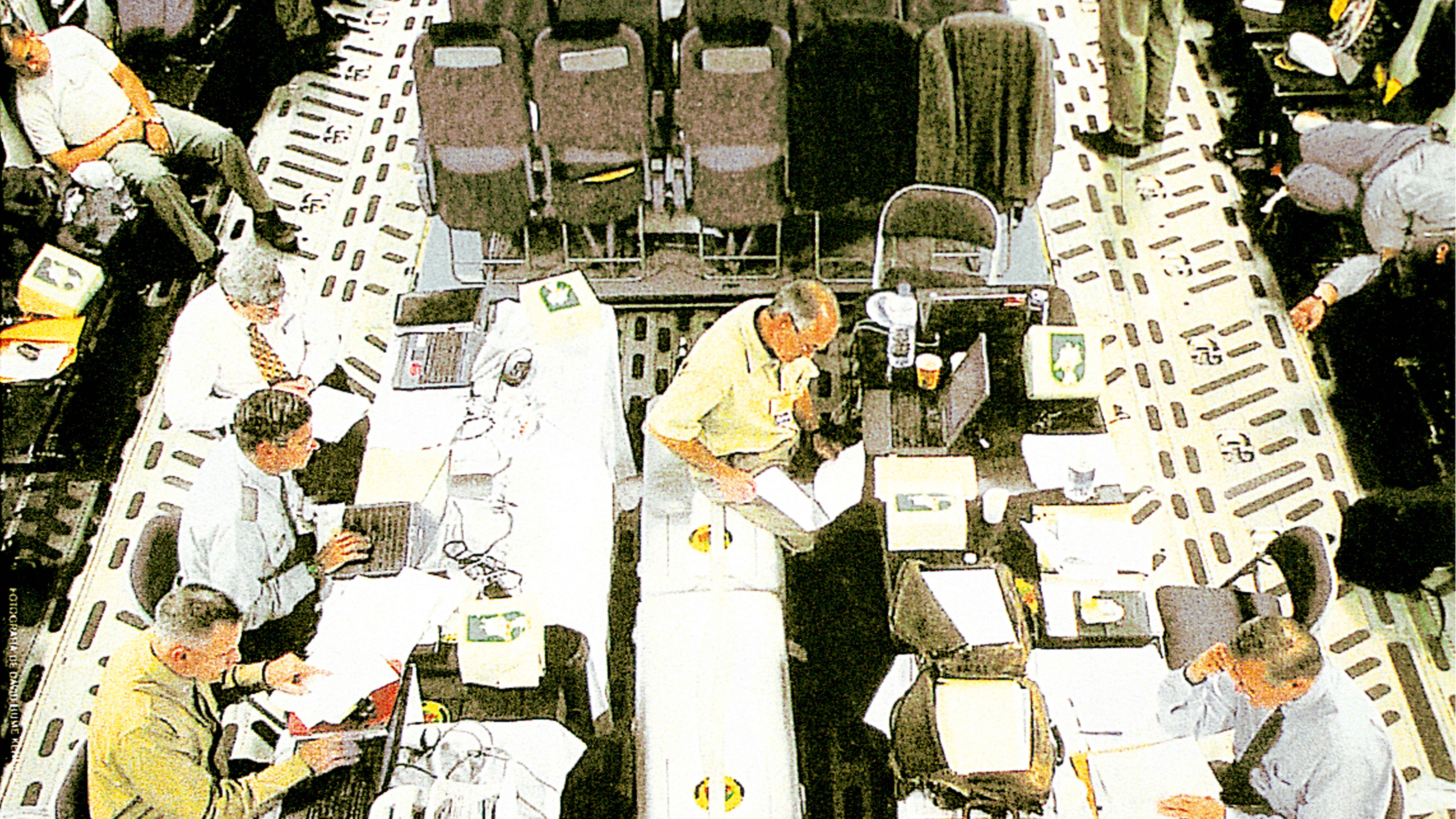 Leaders, Flags, Victims. The Boundaries of the Planet