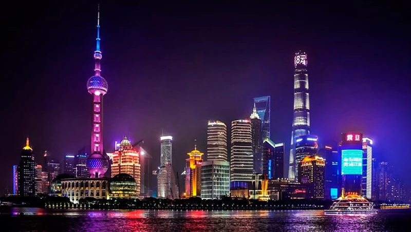 China frena la fiebre por los rascacielos