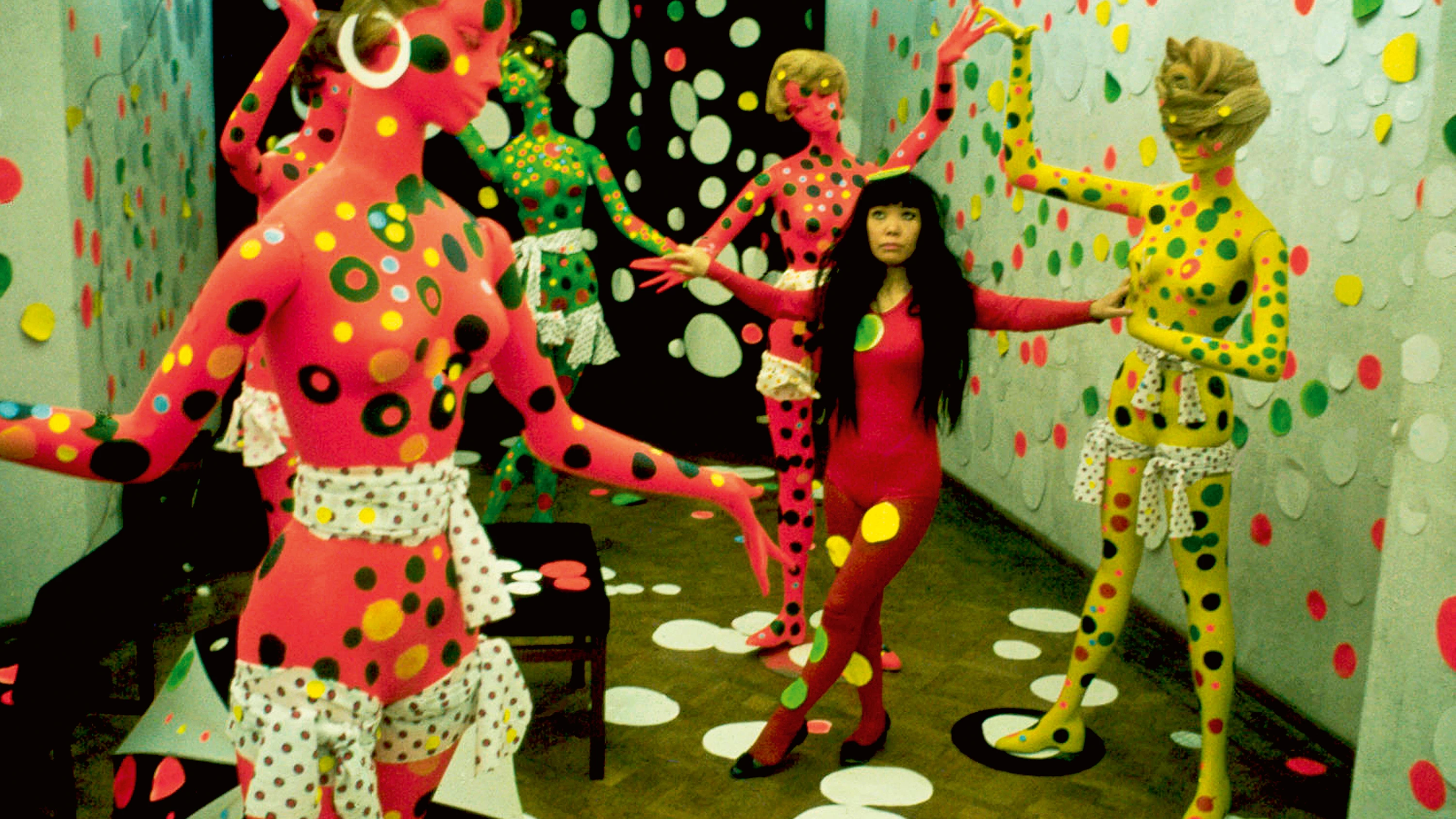 Between the Abject and the Sublime