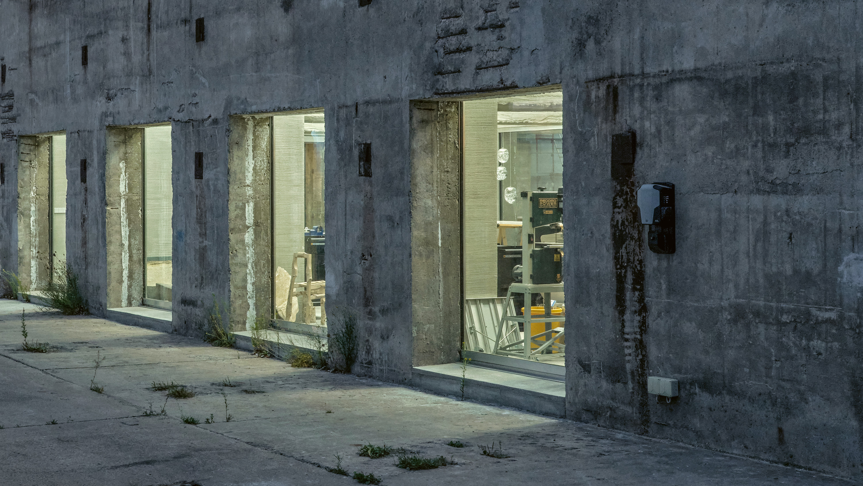 AV Proyectos 132: Red de realistas