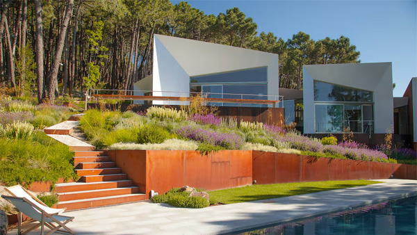 Un buen jardín siempre ayuda a que la vivienda valga más