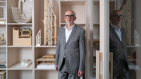 Níall McLaughlin, Medalla de Oro del RIBA 2026