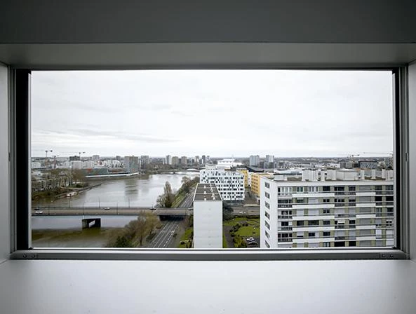 Masterplan y edificios de usos mixtos