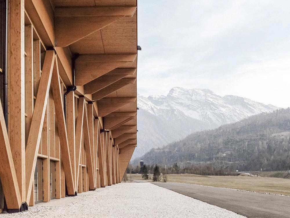 Centro de exposiciones y congresos, Agordo