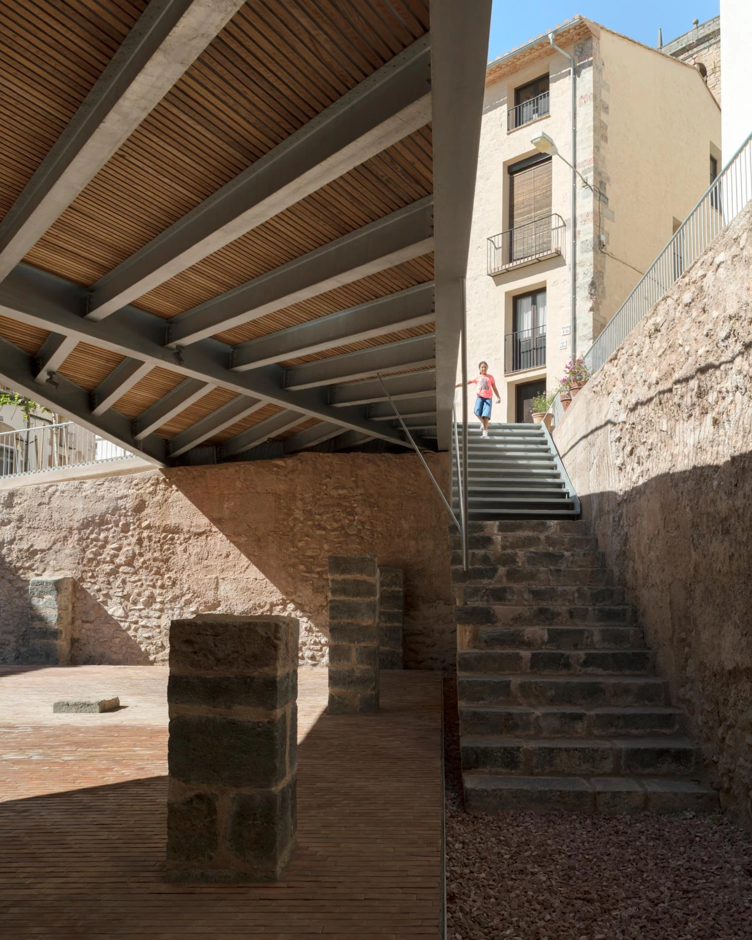 Synagogue Square in Onda