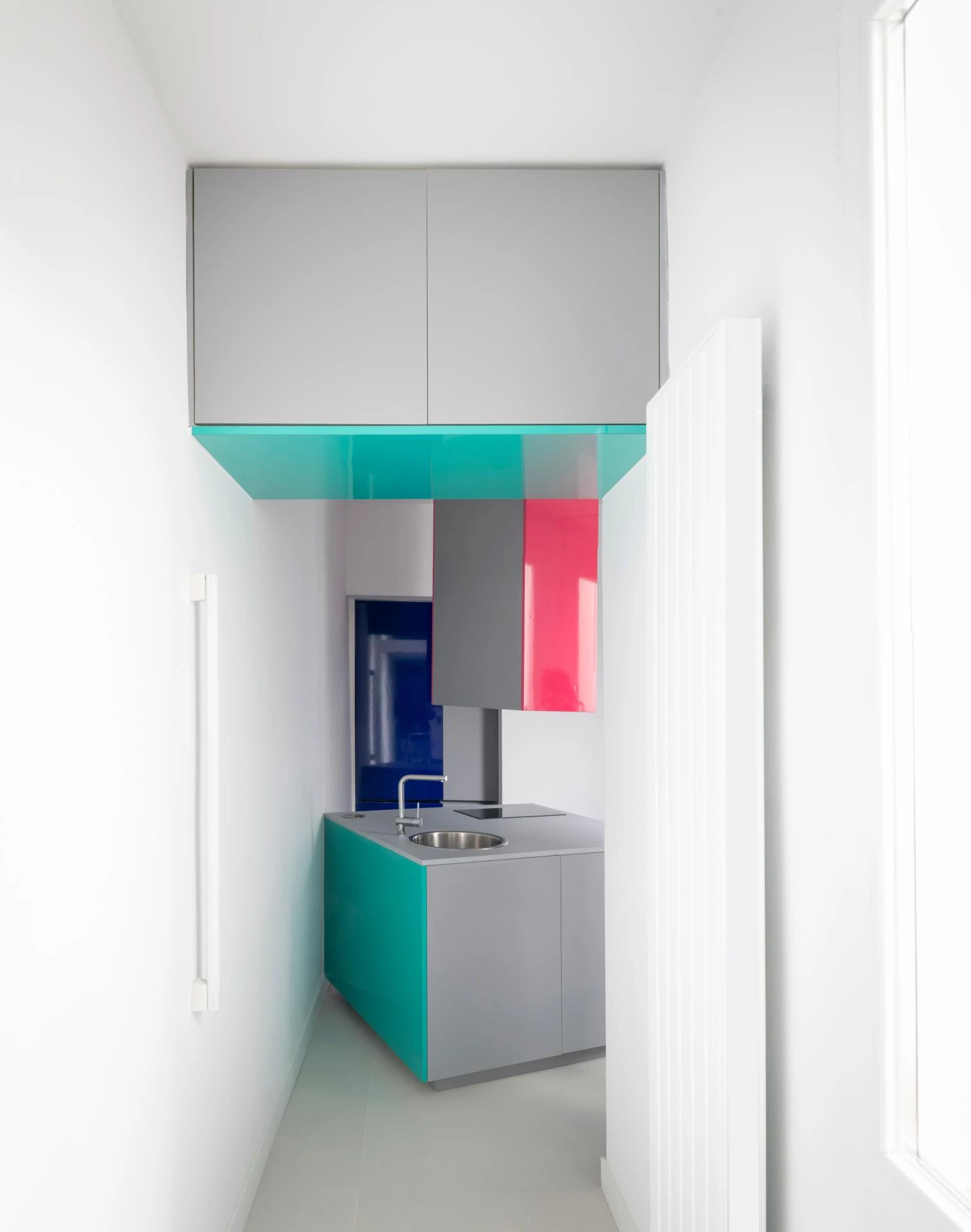 Vivienda-estudio CMYK en Madrid