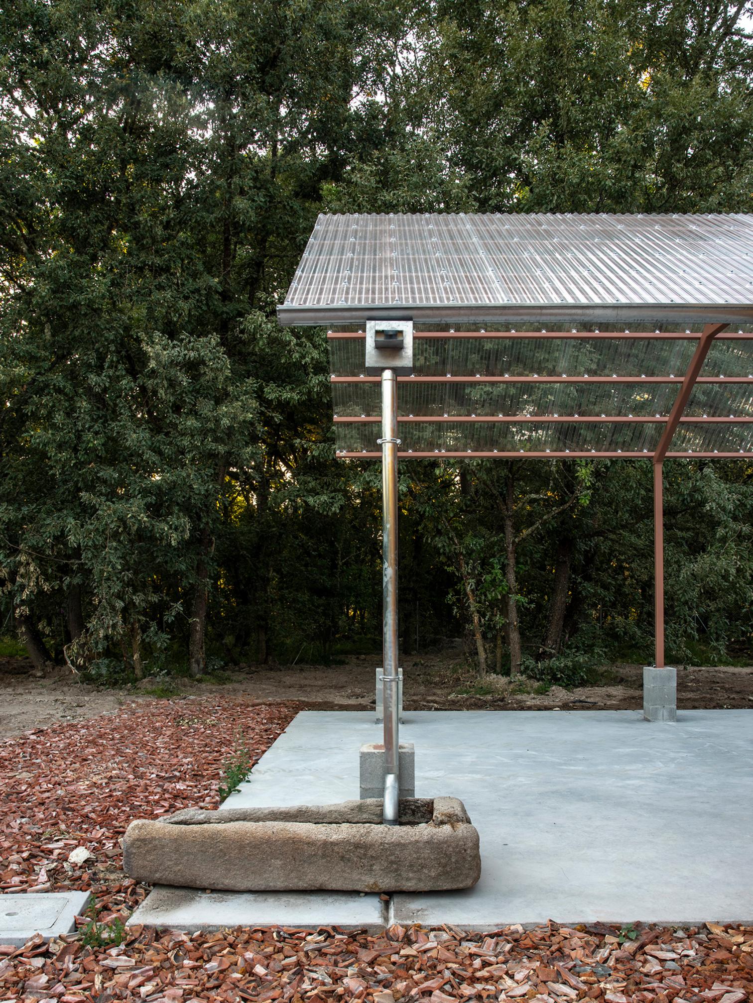 Alpendre Rectoral Santiago de Rabeda en Taboadela